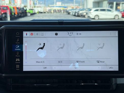 Certified 2024 Jeep Gladiator Sport image 34