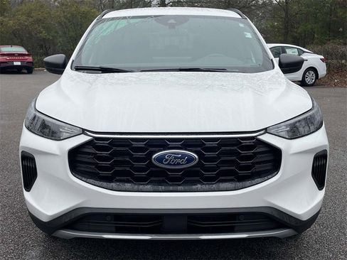 Used 2025 Ford Escape ST-Line w/ Equipment Group 301A image 8