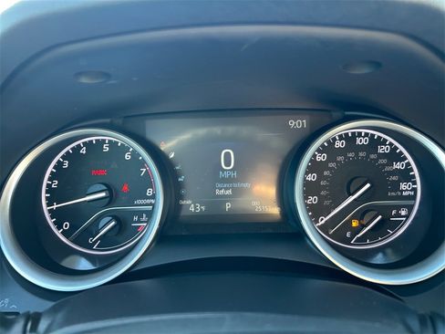 Used 2023 Toyota Camry LE image 14