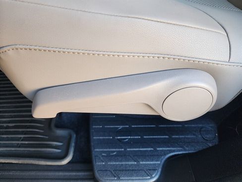 Used 2021 Lexus GX 460 Premium w/ Premium Package AWD/4WD image 78