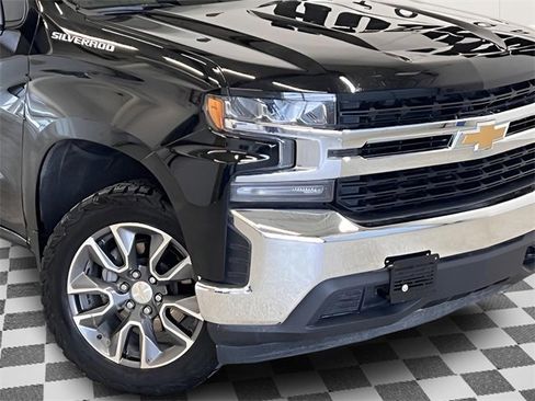 Used 2022 Chevrolet Silverado 1500 LT image 26