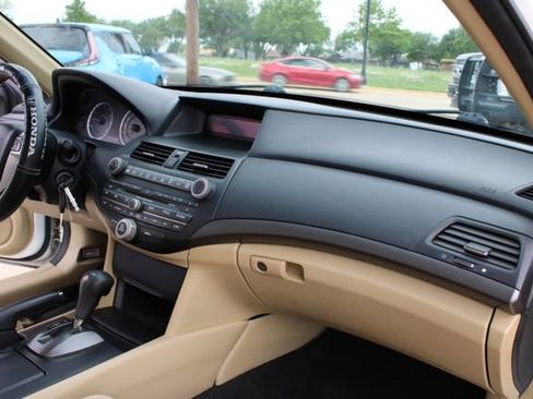 Used 2011 Honda Accord LX-S image 27