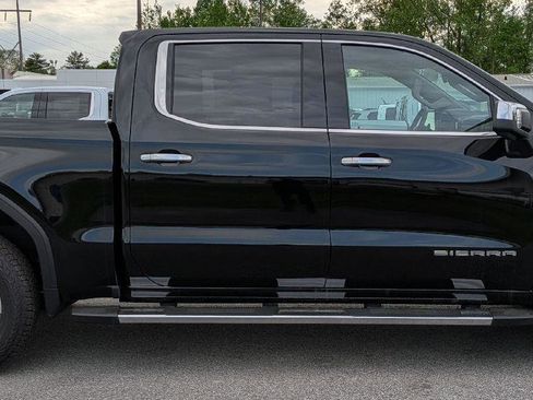 New 2026 GMC Sierra 1500 SLT w/ SLT Premium Plus Package AWD/4WD image 6