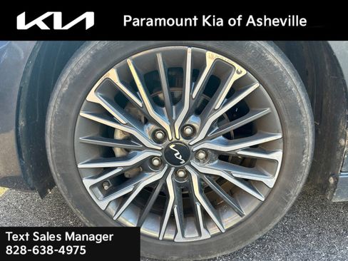 Certified 2024 Kia Forte GT-Line FWD image 4