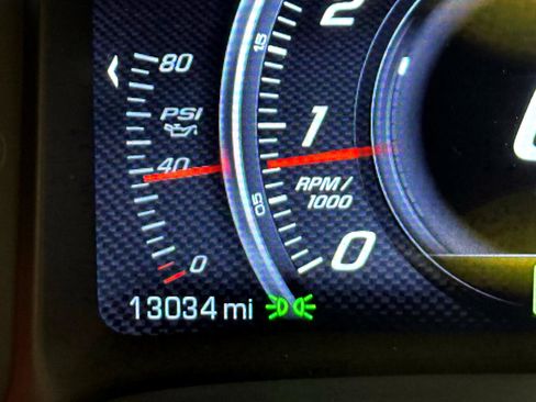 Used 2015 Chevrolet Corvette 2dr Stingray Z51 Conv w/ 3LT Preferred Equipment Group image 14