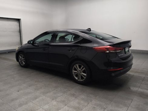 Used 2017 Hyundai Elantra SE FWD image 3
