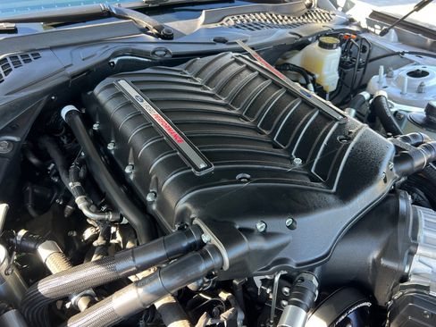 Used 2024 Ford Mustang GT Premium image 29