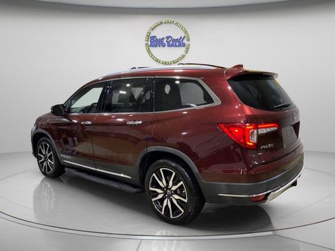 Used 2021 Honda Pilot Touring image 2