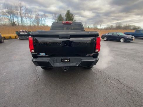 Certified 2024 Chevrolet Colorado ZR2 w/ Technology Package image 7