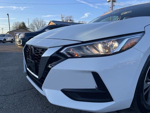 Used 2023 Nissan Sentra SV image 11