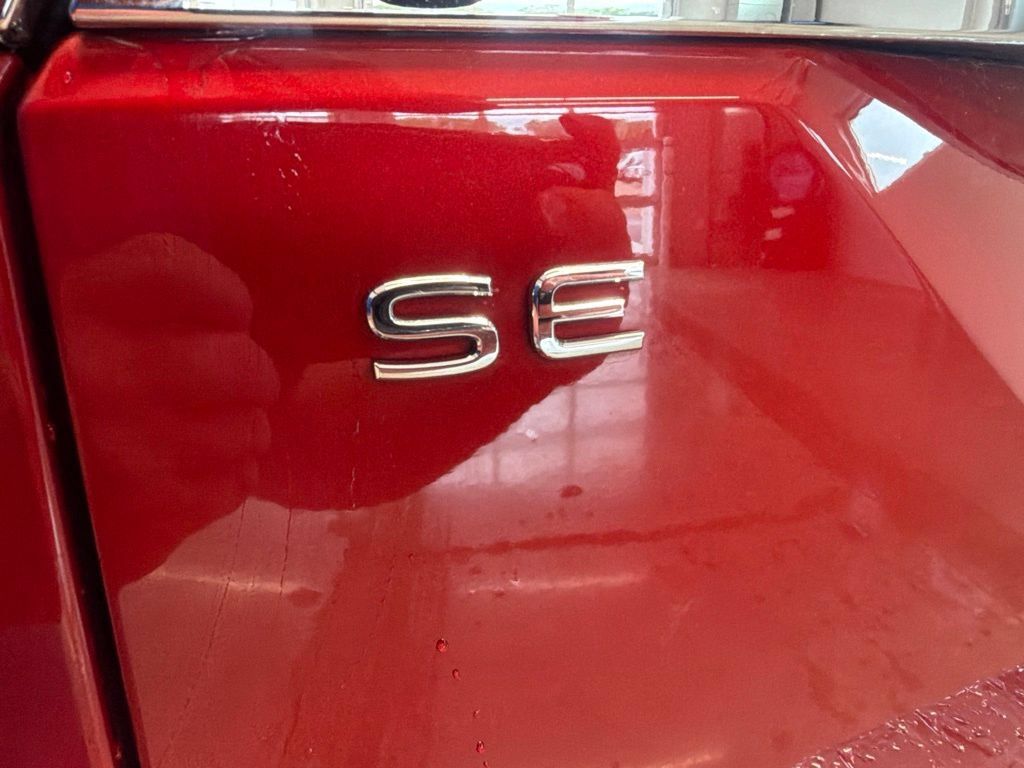 Used 2024 Volkswagen Atlas SE AWD/4WD image 26