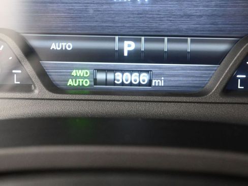 Used 2026 RAM 1500 Laramie image 34