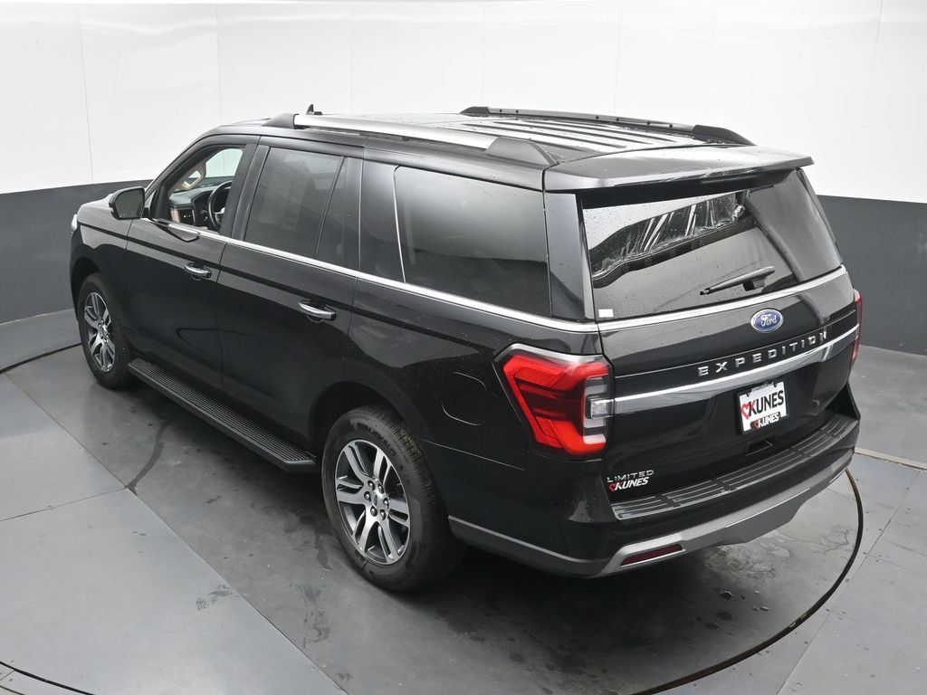 Used 2024 Ford Expedition Limited AWD/4WD image 40