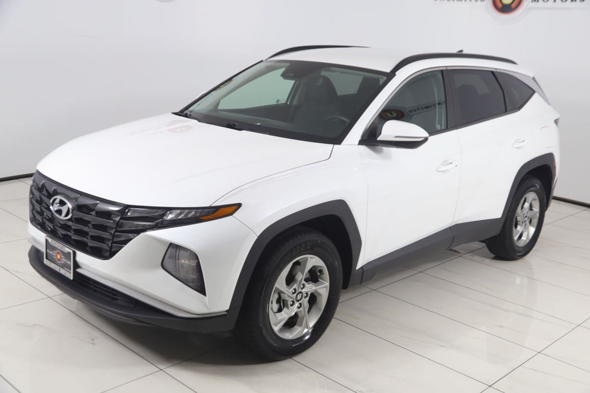 Used 2022 Hyundai Tucson SEL w/ Cargo Package AWD/4WD image 18