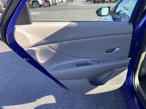 Used 2024 Hyundai Elantra SEL image 46