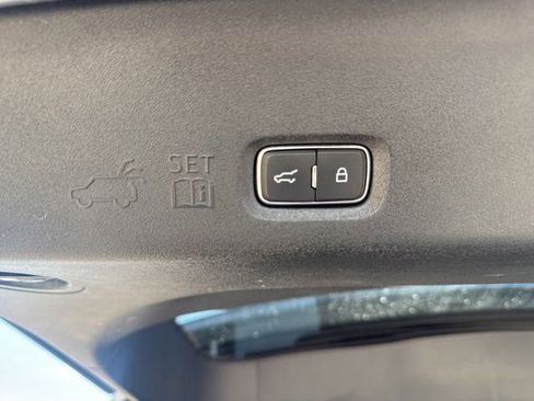 Used 2025 Ford Expedition Max Active AWD/4WD image 17