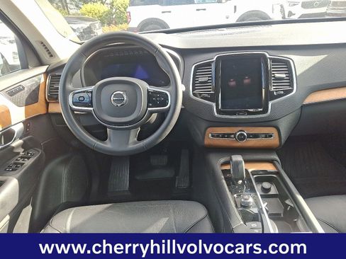 Certified 2024 Volvo XC90 B5 Plus w/ Protection Package Premier image 12