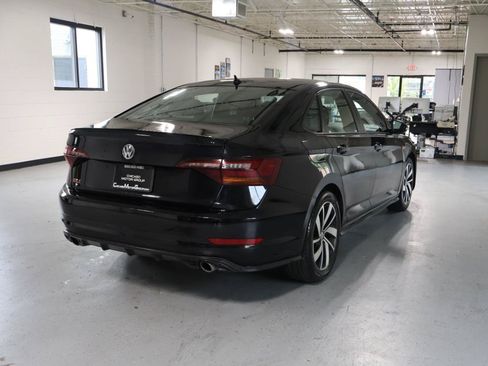 Used 2019 Volkswagen Jetta GLI FWD image 9