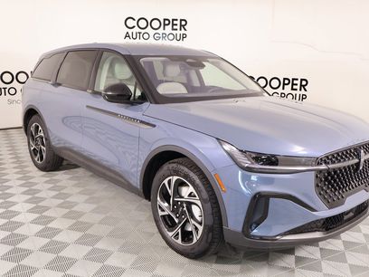 New 2026 Lincoln Nautilus Premier w/ Jet Appearance Package