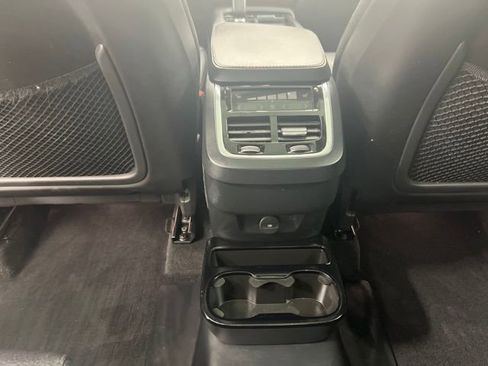 Used 2023 Volvo XC90 B6 Plus w/ Protection Package AWD/4WD image 14