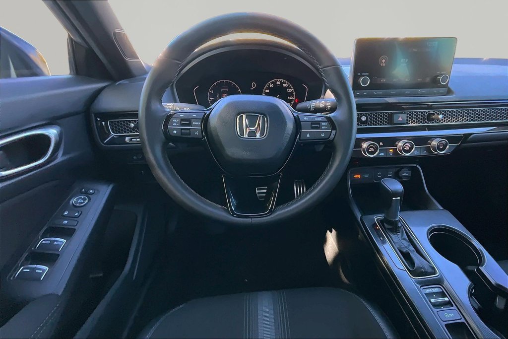 Used 2025 Honda Civic Sport image 8
