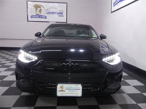 Used 2022 Audi A4 2.0T Premium Plus image 2