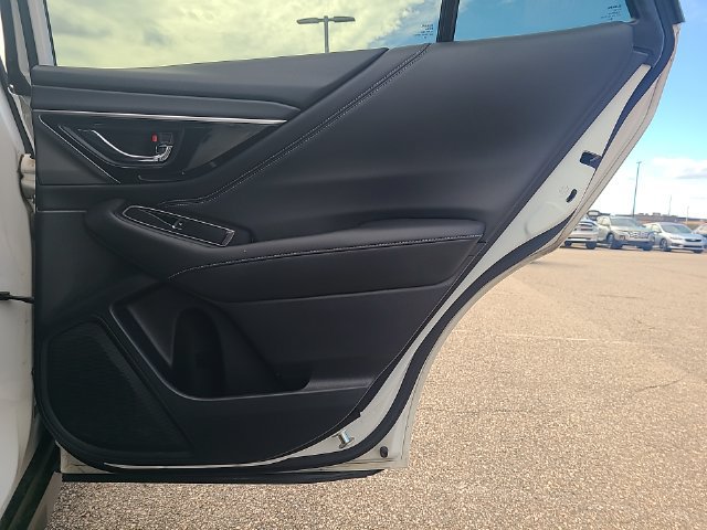 Used 2020 Subaru Outback Limited AWD/4WD image 29