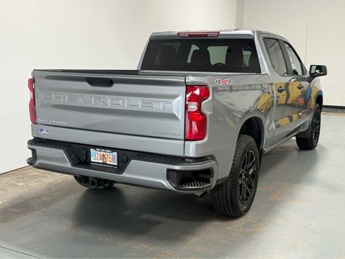 Used 2024 Chevrolet Silverado 1500 Custom AWD/4WD image 7