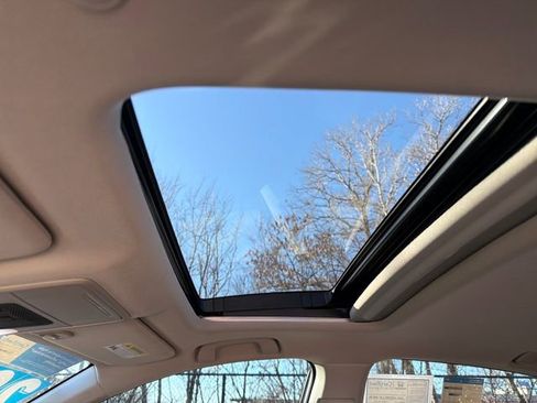 Certified 2025 Honda Accord SE image 21