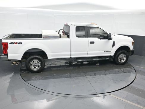 Used 2019 Ford F250 XL w/ XL Value Package image 21