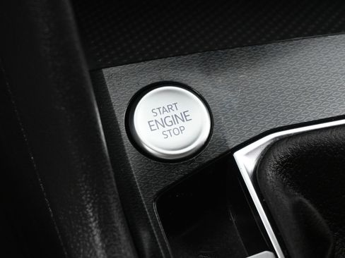 Used 2025 Volkswagen Taos S FWD image 20