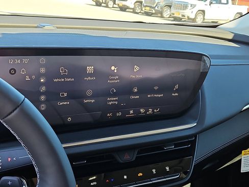 New 2026 Buick Envision Preferred AWD/4WD image 18