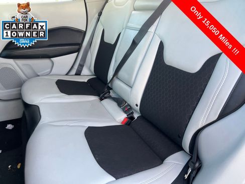 Used 2018 Jeep Compass Latitude w/ Popular Equipment Group FWD image 19