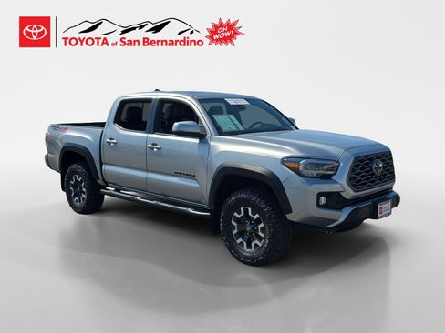 Certified 2023 Toyota Tacoma TRD Off-Road w/ TRD Premium Off Road Package image 7