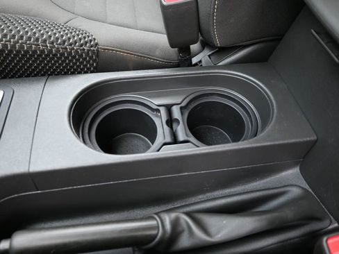 Used 2015 Nissan Frontier PRO-4X image 13