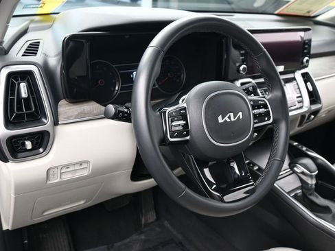 Used 2023 Kia Sorento X-Line EX image 15