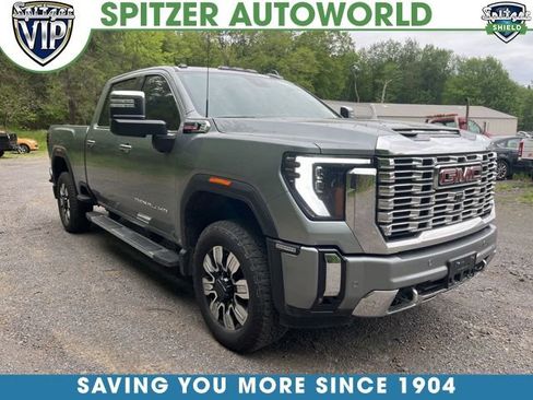 Used 2024 GMC Sierra 2500 Denali w/ Denali Reserve Package AWD/4WD image 1