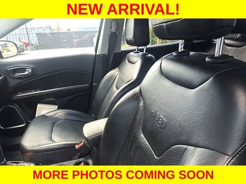 Used 2018 Jeep Compass Limited image 7