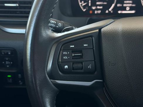 Certified 2025 Honda Ridgeline Sport image 28