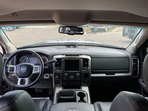 Used 2018 RAM 3500 Laramie w/ Sport Appearance Group AWD/4WD image 21