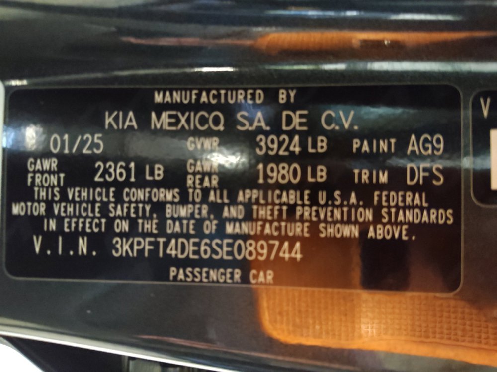 Used 2025 Kia K4 FWD image 33