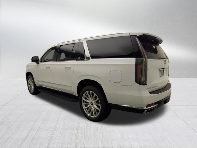 Used 2023 Cadillac Escalade ESV Premium Luxury AWD/4WD image 7