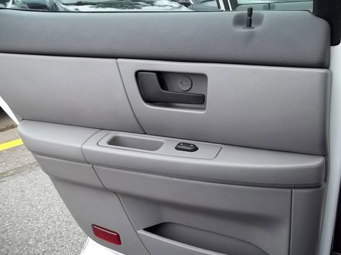 Used 2005 Mercury Sable LS image 13