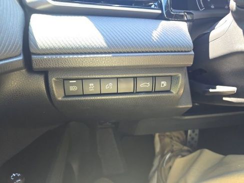 Used 2025 Toyota Camry SE w/ Multimedia Upgrade Package FWD image 14