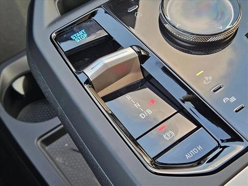 Used 2026 BMW iX xDrive45 image 14