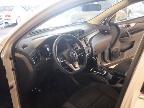 Used 2019 Nissan Rogue Sport S FWD image 42