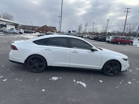 Used 2024 Honda Accord Sport image 22