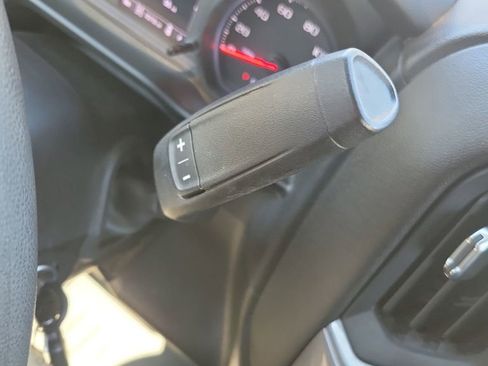 Used 2022 Chevrolet Silverado 2500 Custom w/ Custom Value Package image 24