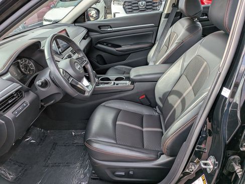 Used 2024 Nissan Altima 2.5 SR image 23