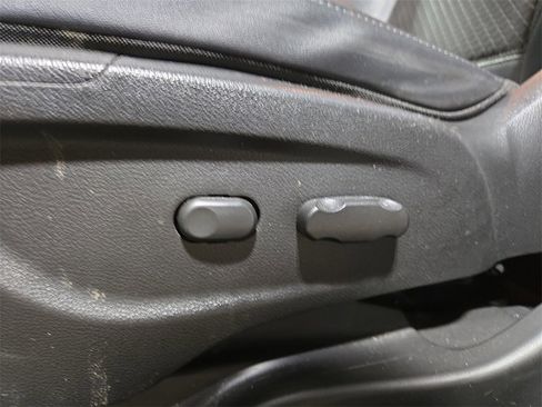 Used 2022 Buick Encore Preferred w/ Safety Package image 13